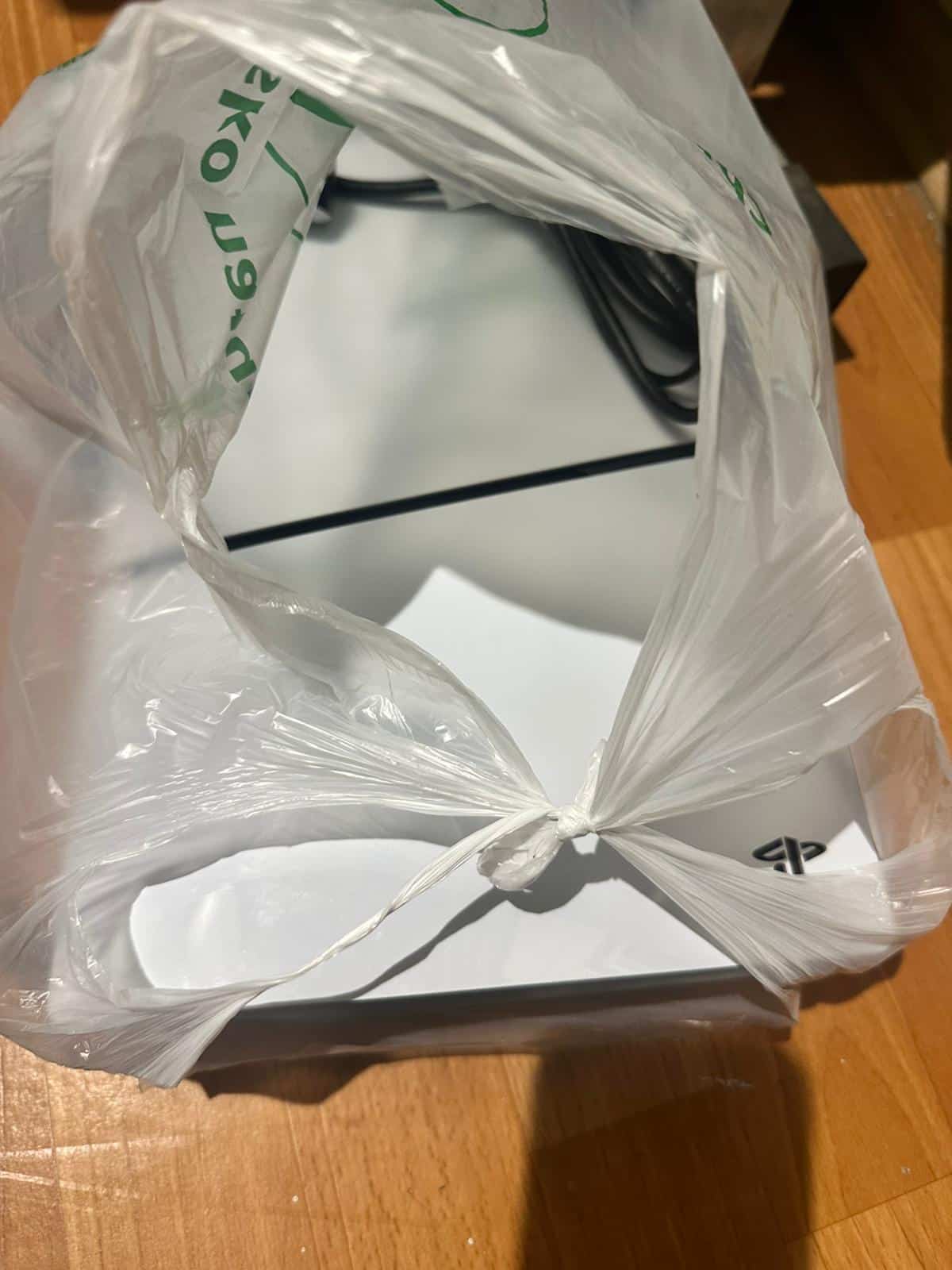 KONSOLA PS5 SLIM DIGITAL 850GB + 1PAD+ HDMI+ ZASILAJĄCY L2282/2025