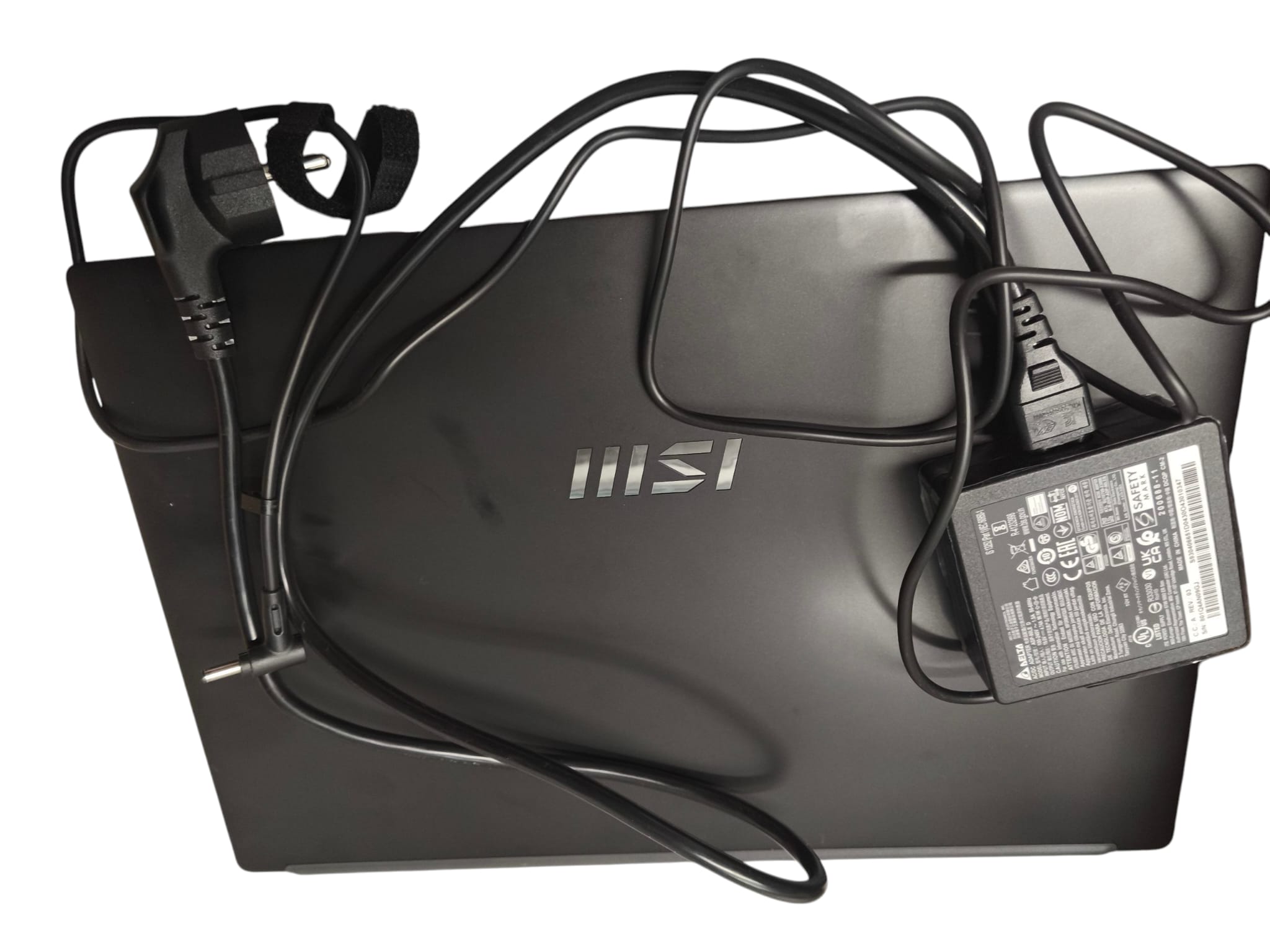 LAPTOP MSI MODERN 15 H (MS-15HS) / I5 ULTRA / 16GB RAM / 500GB PAMIĘĆ / HASŁO: 0807 + ZASILACZ P1LL299/2026