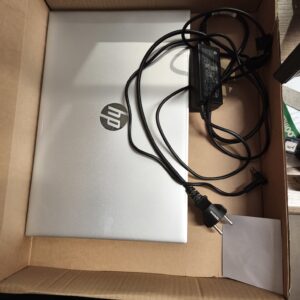 LAPTOP HP PAVILION 15-EH1000NW 8GB/512GB  + LAD + H:1666 LL351/2026 P1