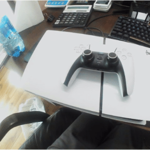 PS5 840GB + PAD + KABEL HDMI I ZASILACZ L1832/2026 (Kopia)